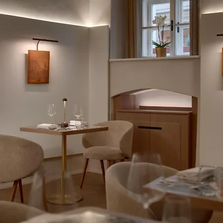 Boutique Hotel Bookquet-3